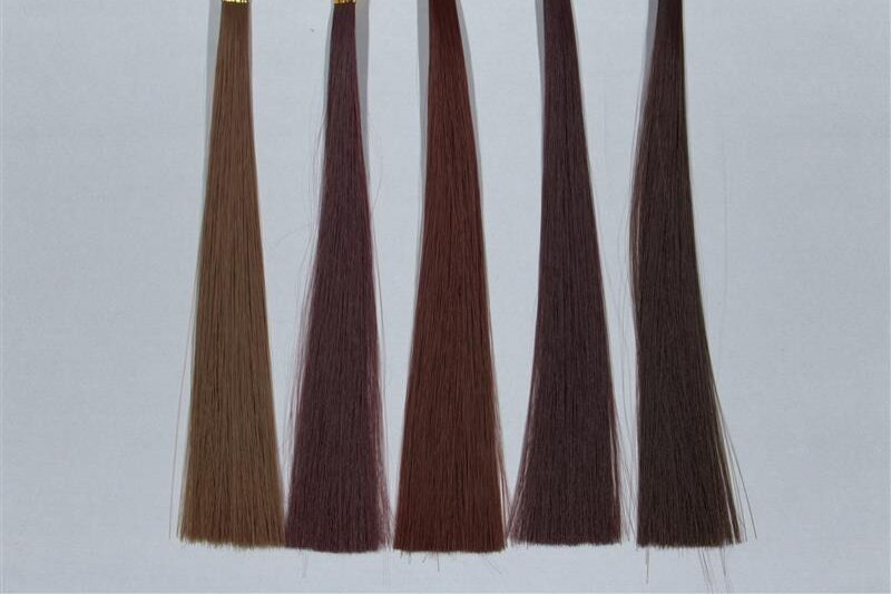 Color samples of hair bundles